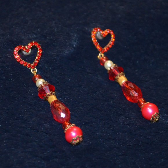 Red Rhinestones Hearts Red, White, & Gold Beaded Hanging Gold Stud Earrings - Picture 4 of 6